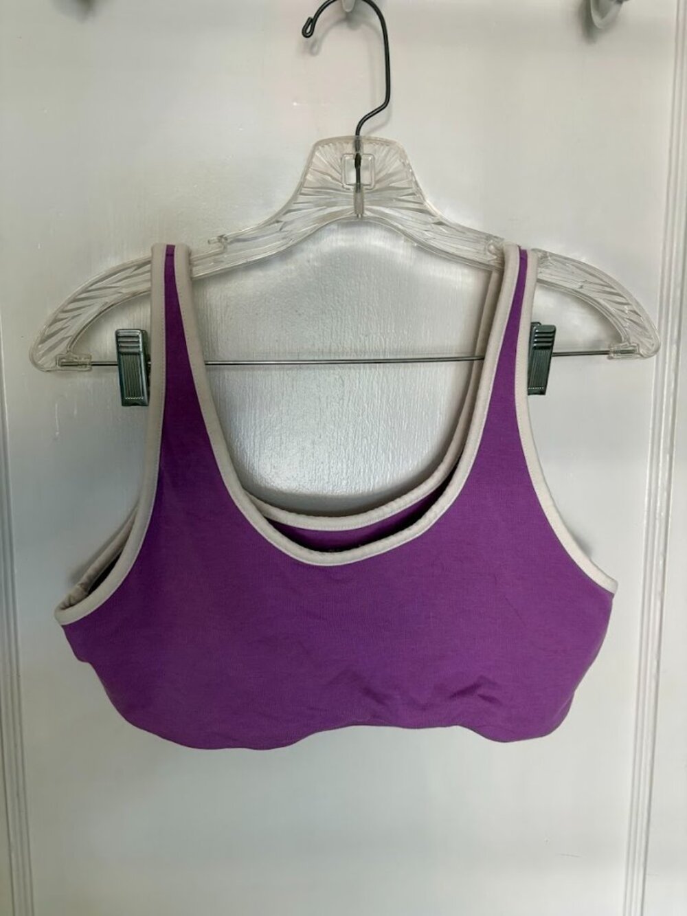 Old Navy Light Support PowerChill Sports Bra